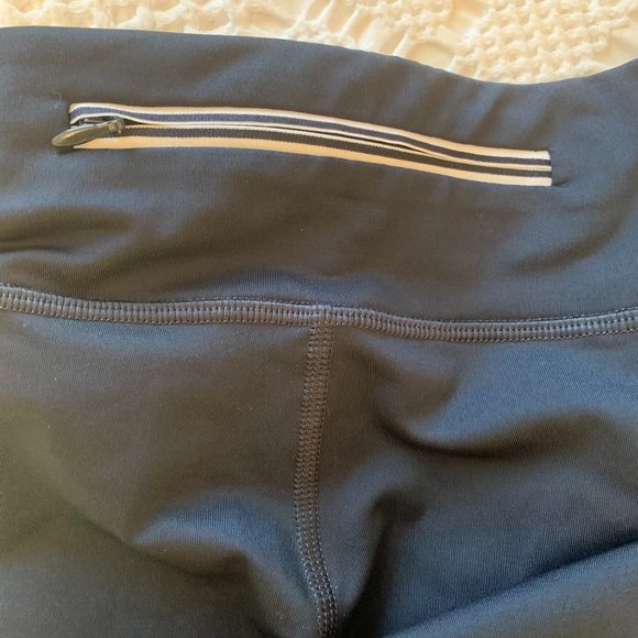 Track Suite - Picture 2 of 11